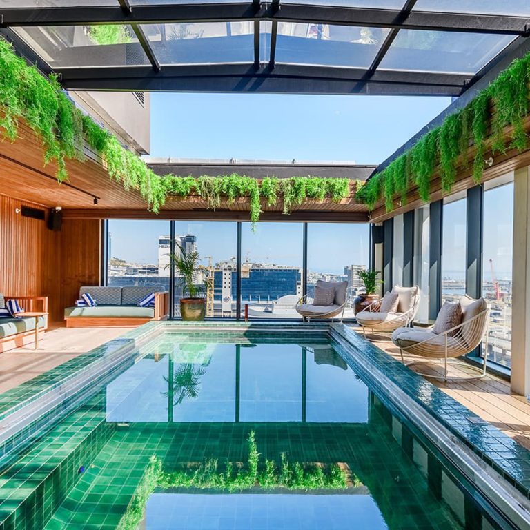 The-Rockefeller-Hotel-Style-Room-Narrative-Ryan-Joffe-Properties-Cape-Town-Foreshore-Apartments_0002_The-Rockefeller-Hot
